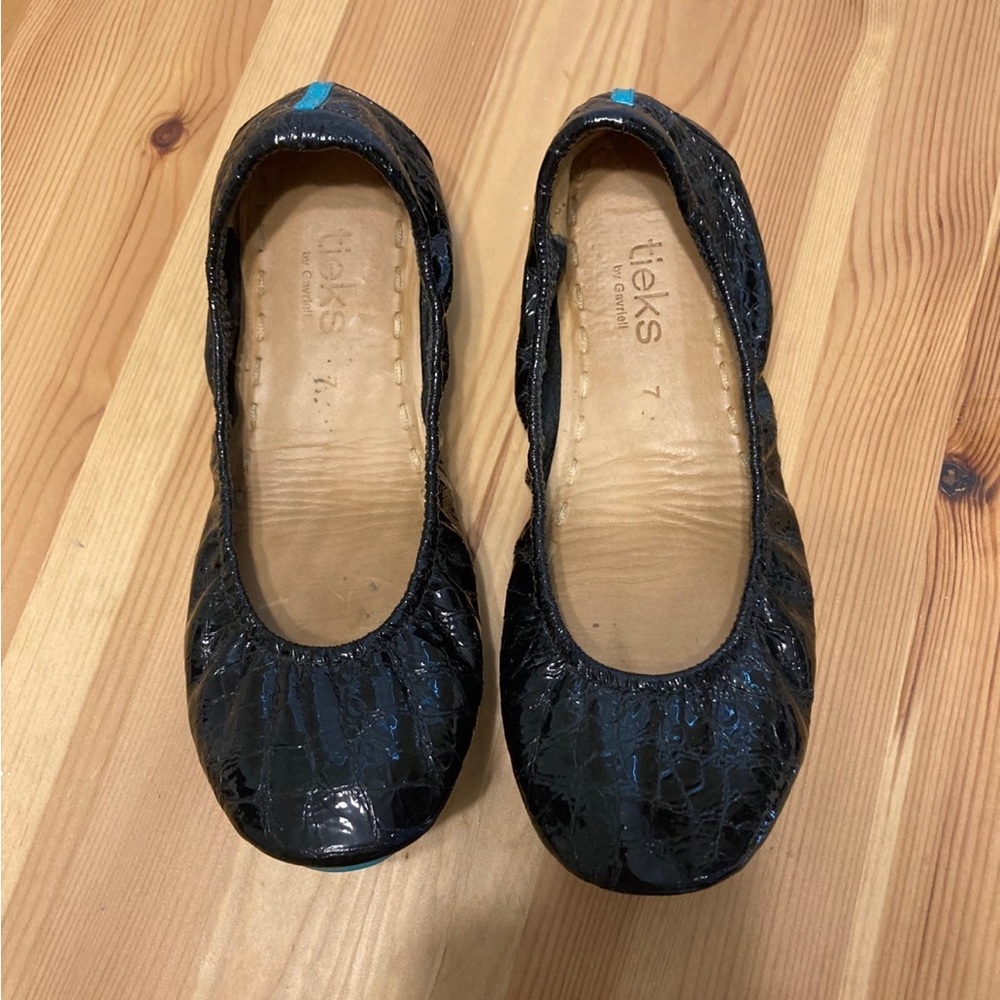 Tieks Size 7 EUC
